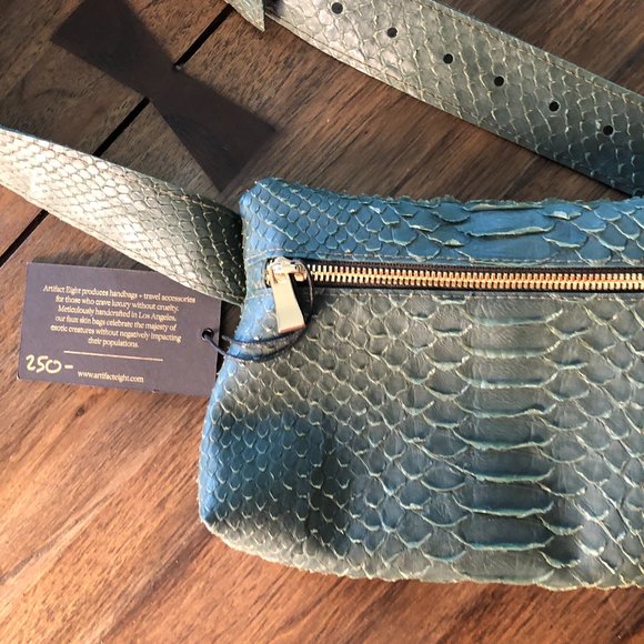 NWT Rivers Eight/Artifact Eight WaistPack, Green - Picture 5 of 13